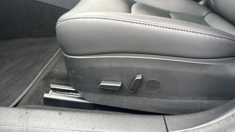 Tesla Model 3 Long Range AWD 4dr Auto Electric Saloon